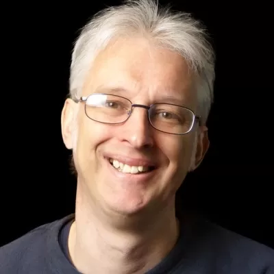 Jonathan Emmett