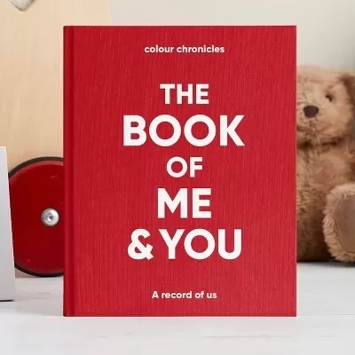 The Book of Me &You: A record of us: Red