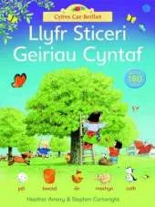 Llyfr Sticeri Geiriau Cyntaf Cae Berllan