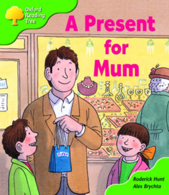 Oxford Reading Tree: Stage 2: First Phonics: a Present for Mum