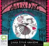 Amelia Fang and the Naughty Caticorns